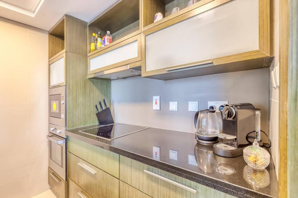Xanadubai Loft Tower - Your Home Away From Home In Downtown Dubai! المظهر الخارجي الصورة